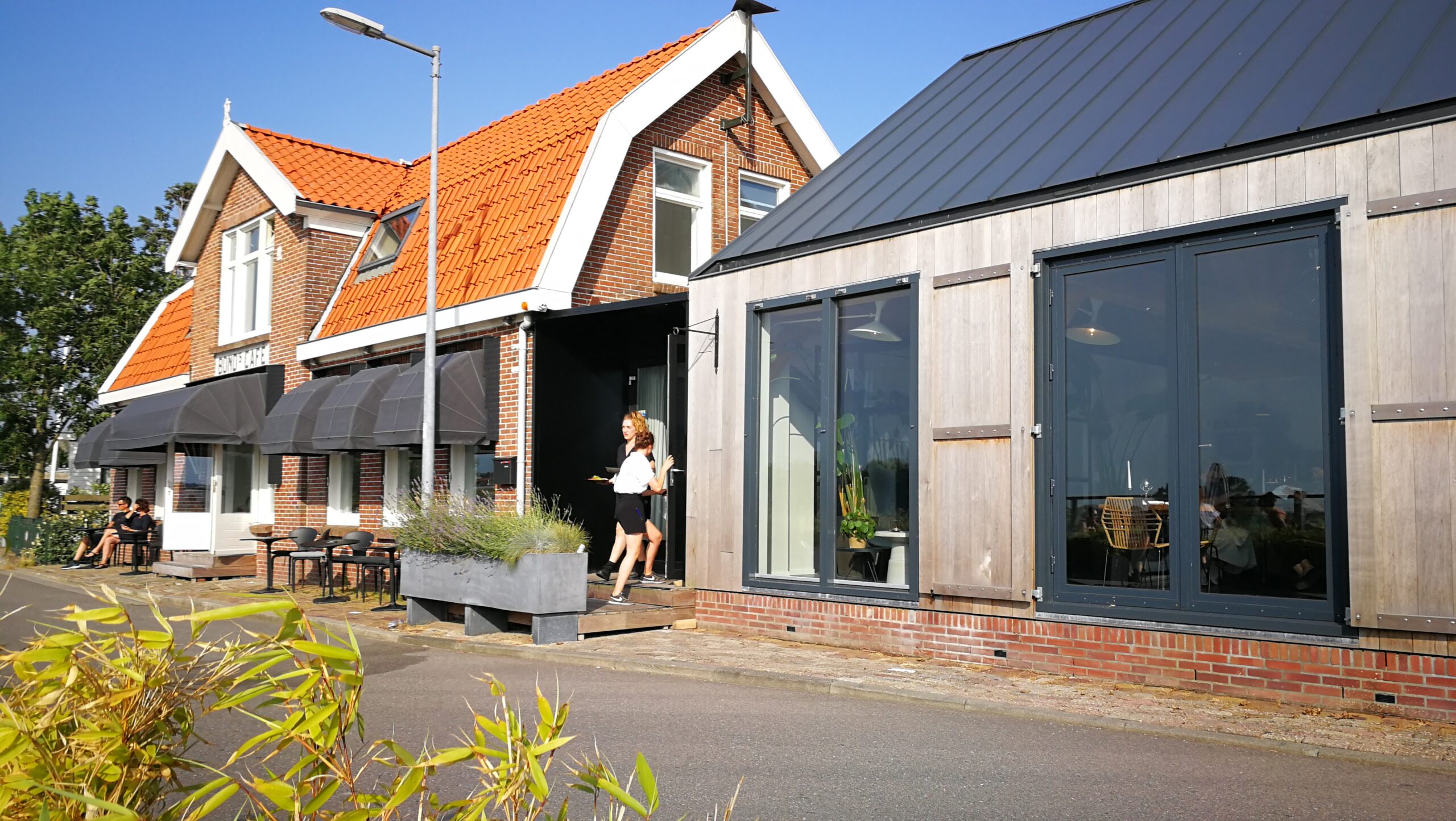 56IMG_20190724_182932